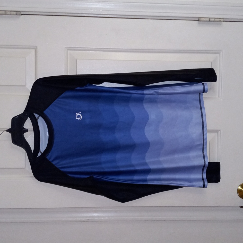 Deerose Womens Gradient Rash Guard UPF 50+ Swim Shirt Size M Medium Blue